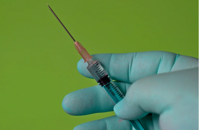 Калининградским предприятиям предлагается вакцинация по спискам