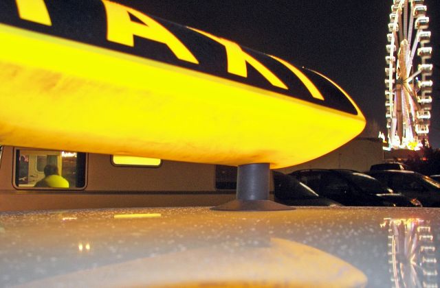 По новому закону агрегаторов такси могут обязать передавать информацию в ФСБ