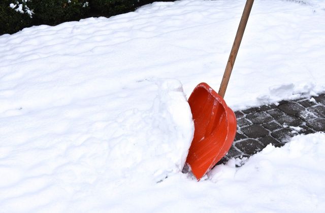 Петербуржцы завалили портал «Наш Санкт-Петербург» жалобами на халатную работу коммунальщиков в снегопады