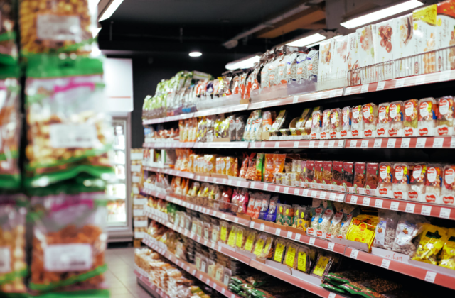 В Мурманской области к концу года отмечен рост цен на гречку, овощи и другие продукты