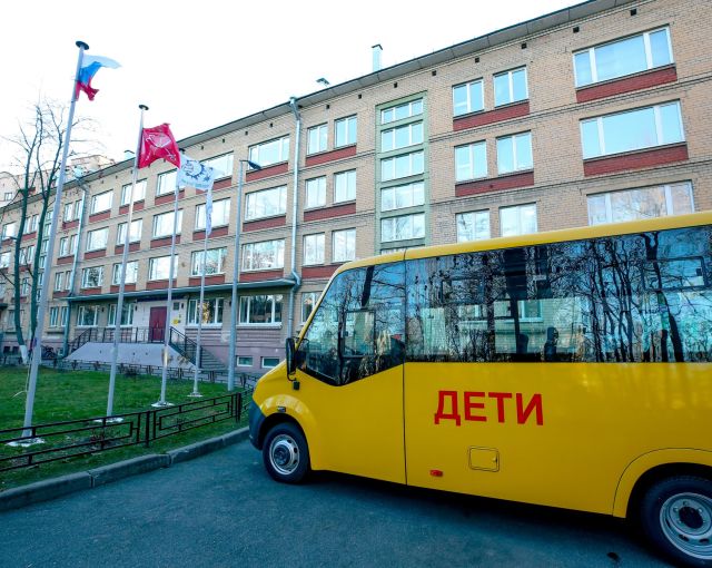 Петербургский автопарк школьных автобусов обновится всего на 13 автобусов