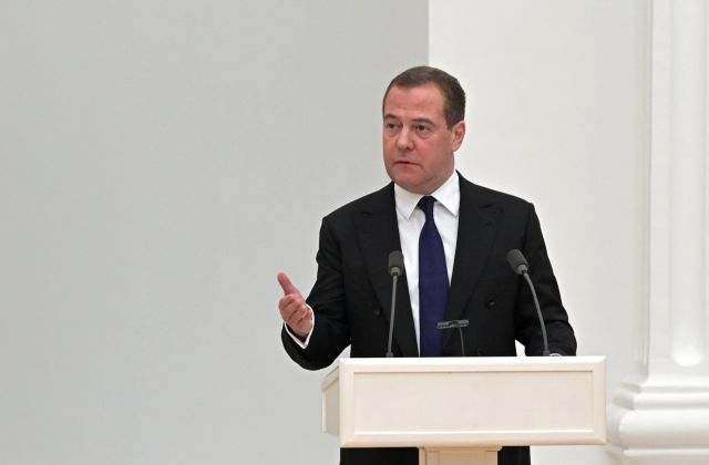 Медведев об усилении НАТО: у России станет больше официально зарегистрированных противников