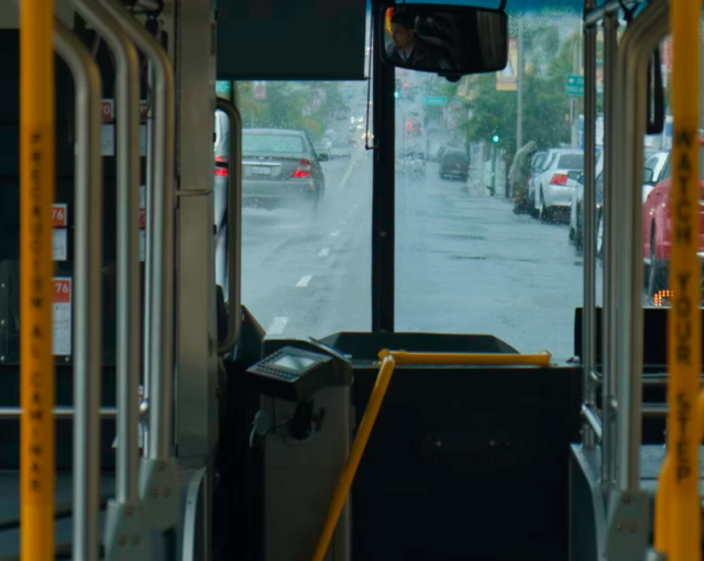 Автобусы вышли на новый маршрут №30 в Мурманске
