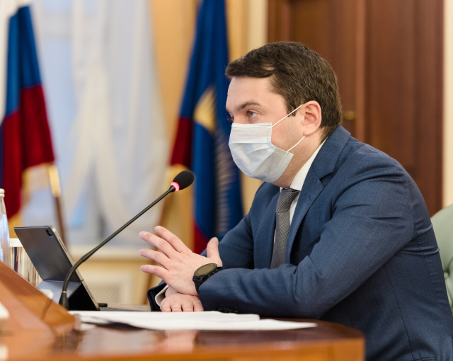 Андрей Чибис поручил министрам следить за ценами на продукты и наличием лекарств