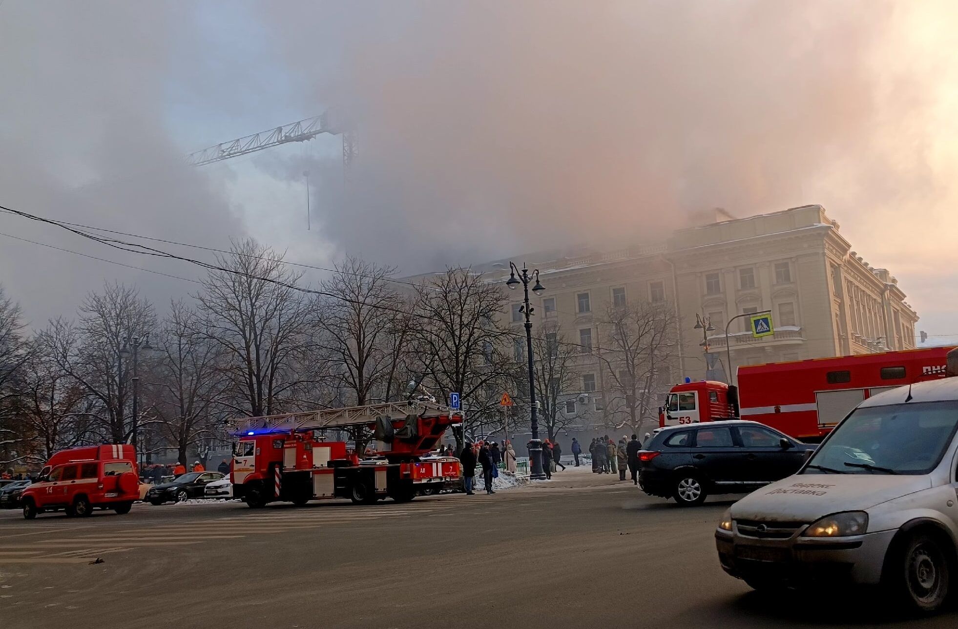 В Петербурге тушат пожар в консерватории им. Римского-Корсакого