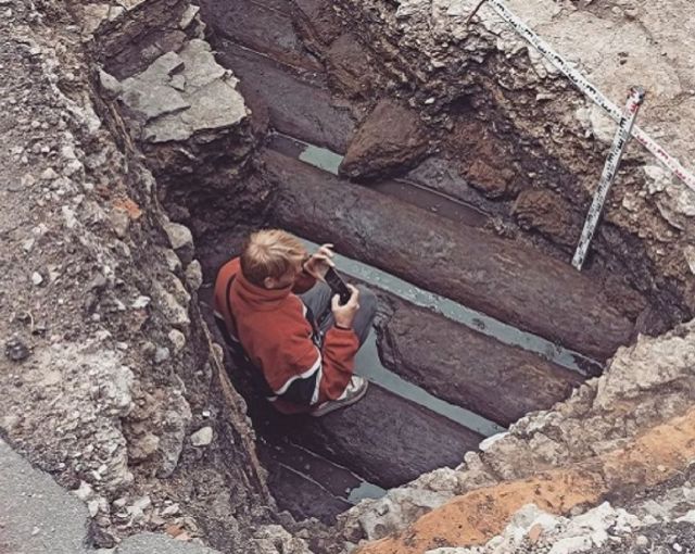 Археологи нашли руины церкви во время раскопок у кинотеатра «Октябрь» в Пскове