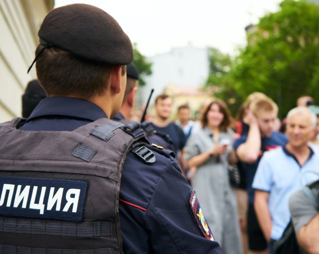 В Мурманской области сотрудники ППС будут дополнительно получать по 10 тысяч рублей
