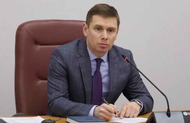 Арсентьев запретил управляющим компаниям в Северодвинске поднимать тариф
