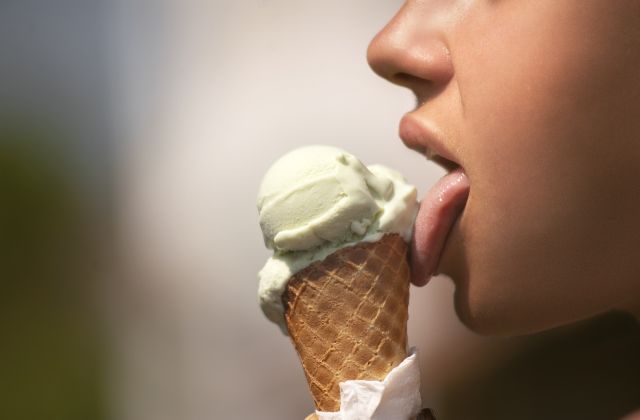 Роскачество забраковало «Вологодское мороженое» из-за некачественного масла