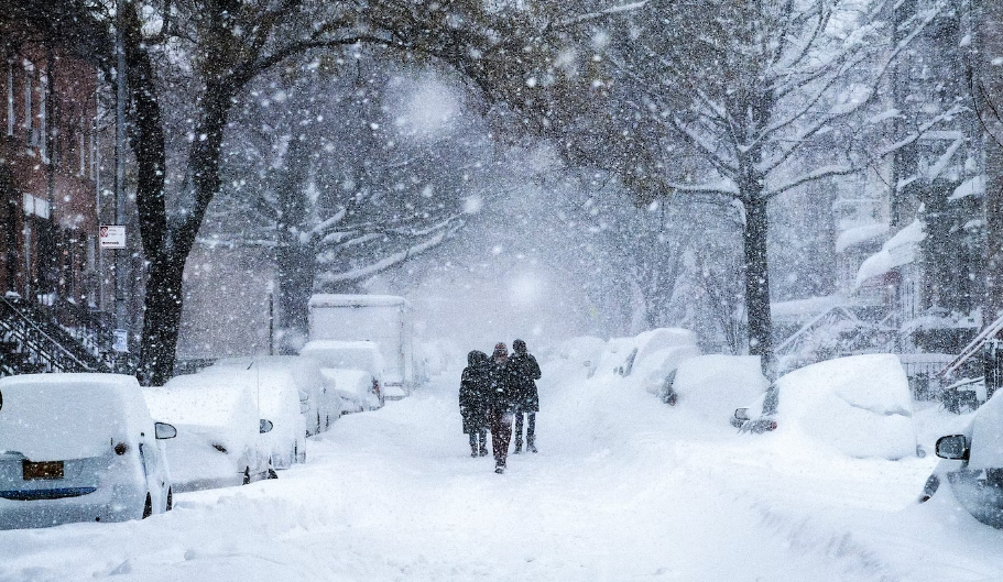 Сильные снегопады на выходных придут в Заполярье с циклоном из Норвегии