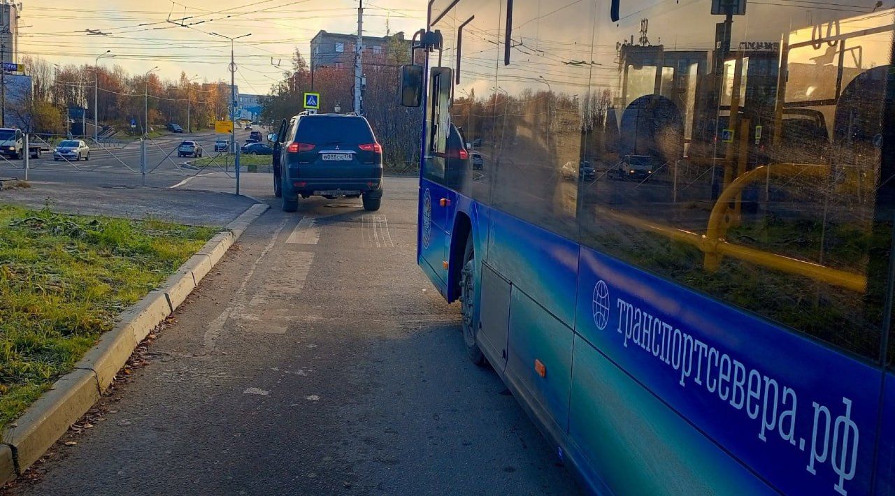 Новые мурманские троллейбусы начали попадать в ДТП