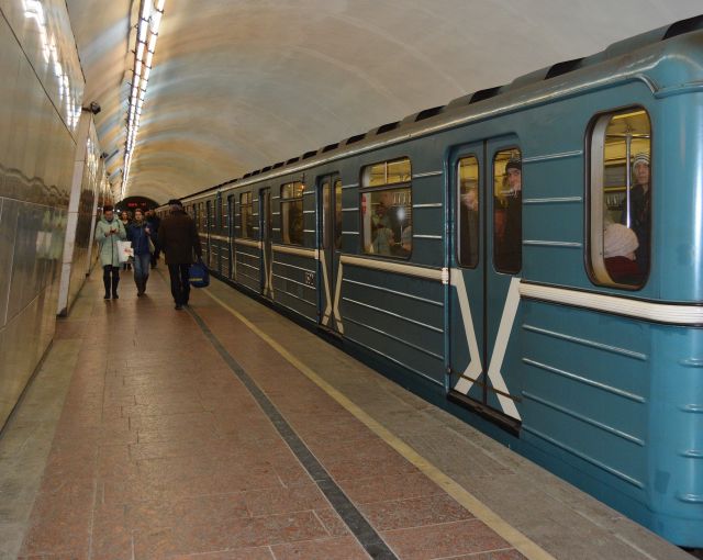 В Петербурге за 10 лет построили на 30 станций метро меньше, чем планировалось