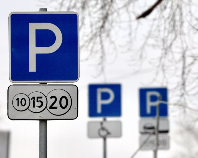 4 платные парковки организуют в центре Калининграда