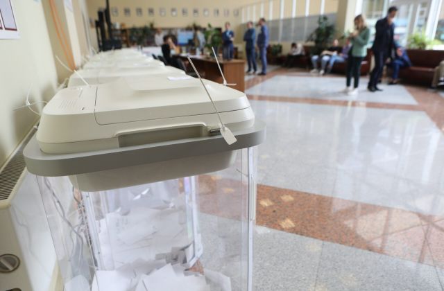 Смольный «отключил» видеонаблюдение на 112 избирательных участках