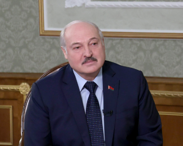 Эксперты: Лукашенко попросил Россию о помощи на Западной Украине