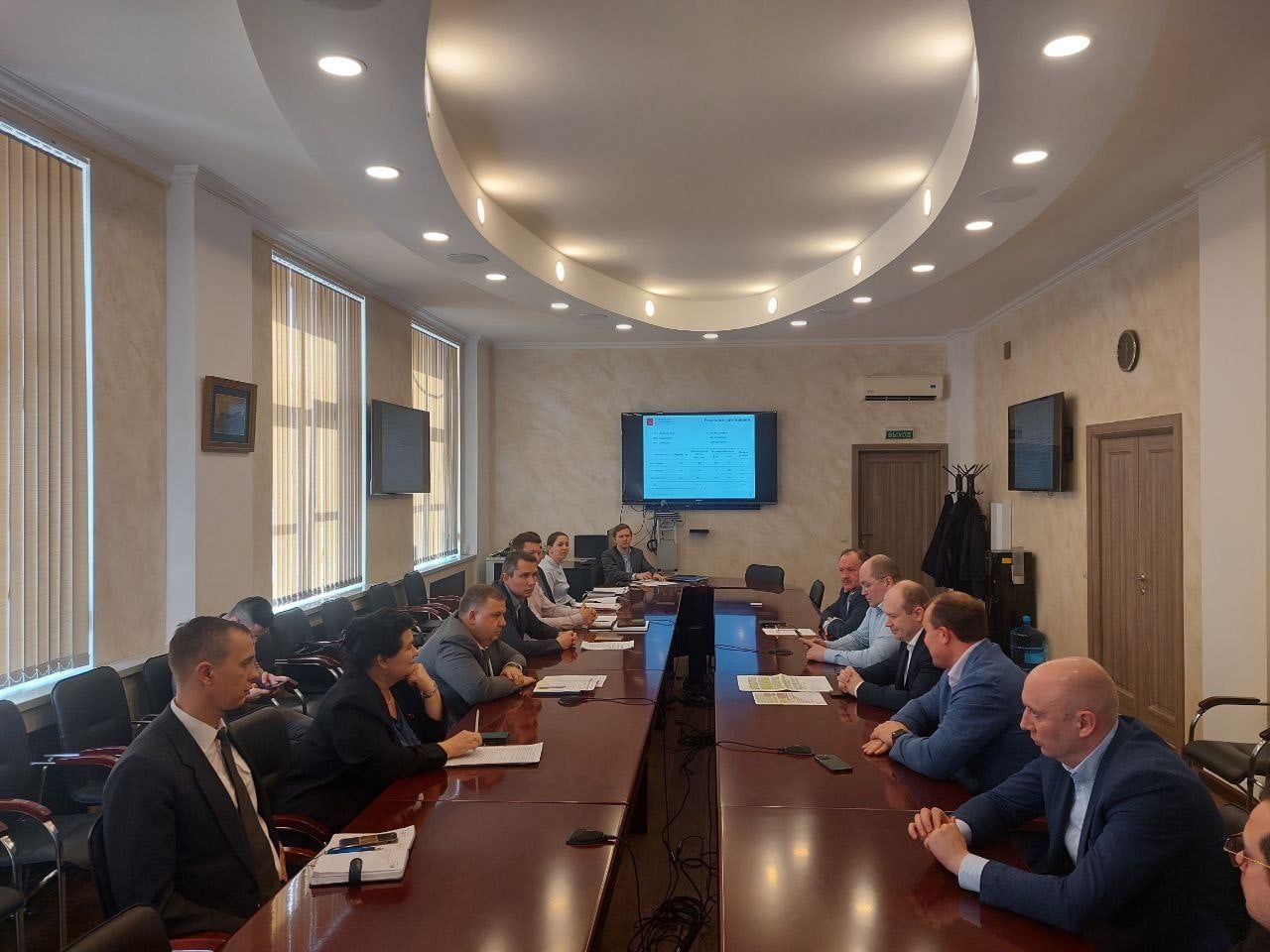 В Сети отреагировали на «хвастовство» Комтранса Петербурга о передаче опыта внедрения НМТО