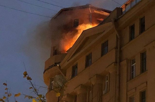 После пожара в историческом доме Чубакова пострадали 24 квартиры
