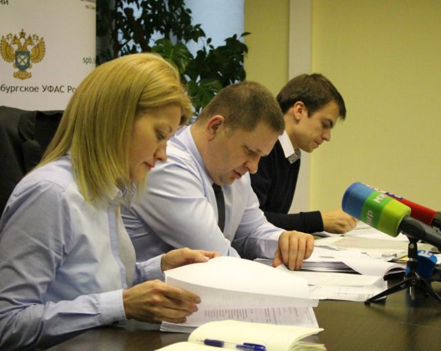 УФАС изучает жалобу на тендер от администрации Приморского района