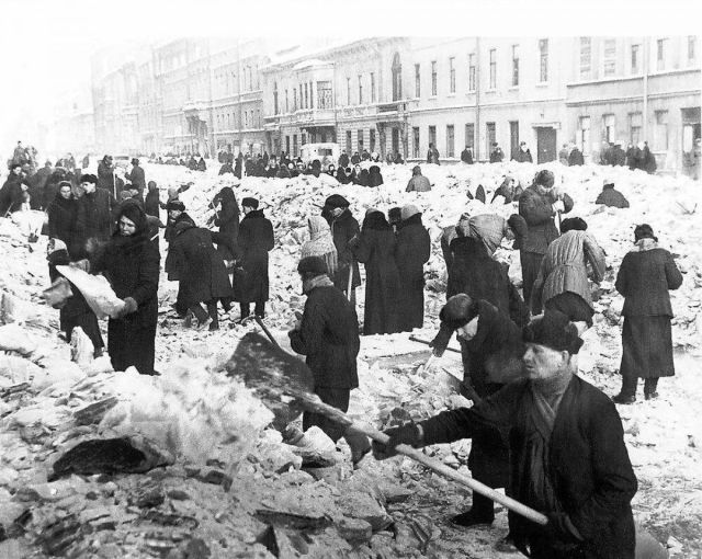Губернатор Петербурга назвал ужасные цифры: за время блокады Ленинграда погибли более 1 миллиона человек