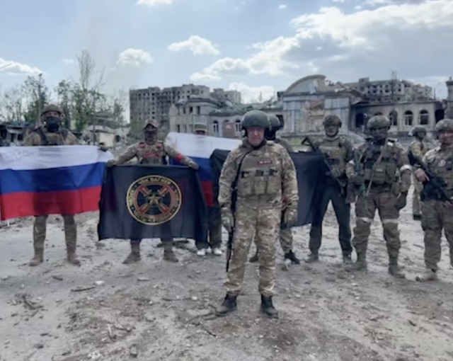Противоречие фактам: в Киеве заявили о присутствии украинской армии на окраинах Артемовска