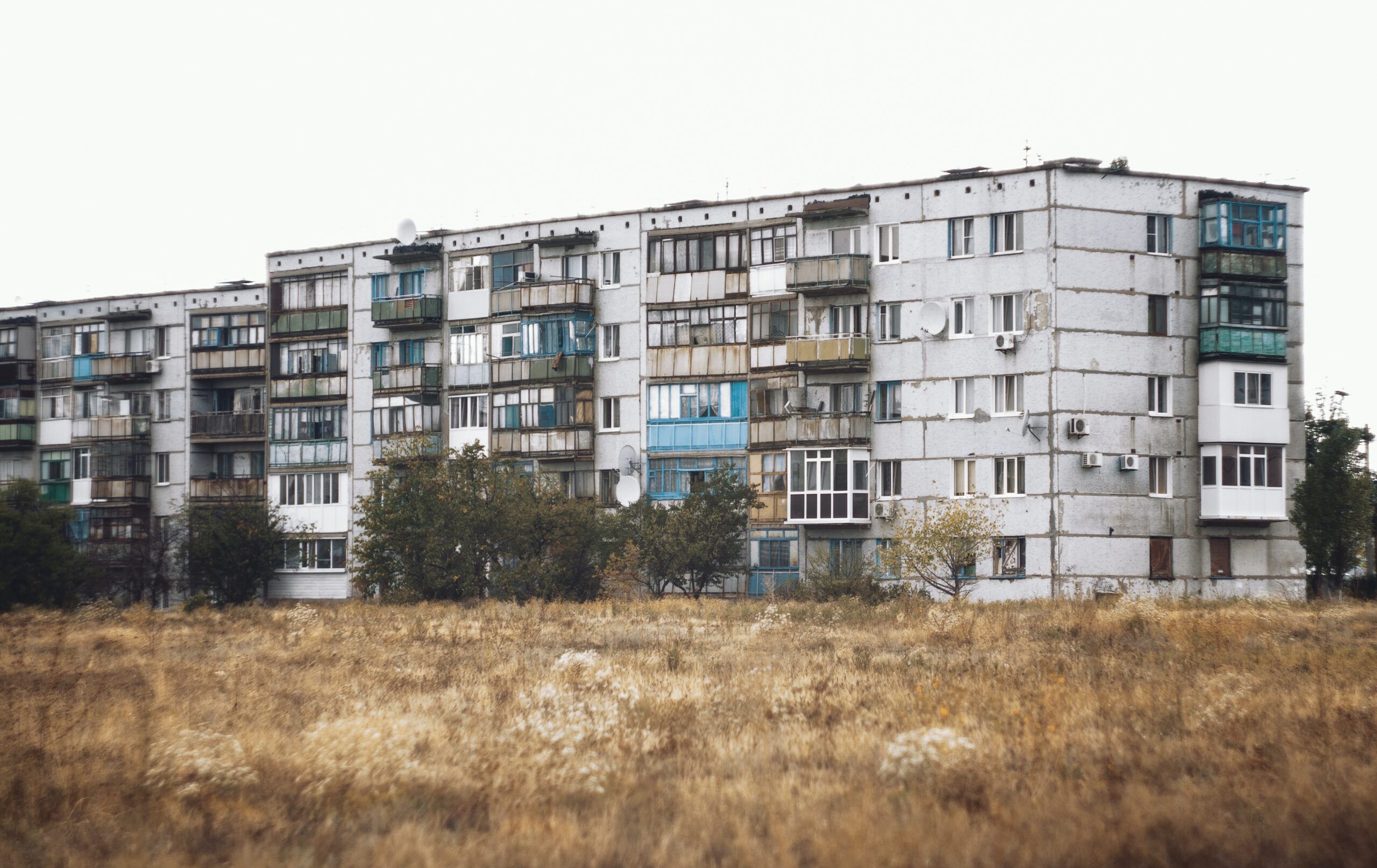 Фонд капремонта Калининграда не хочет сносить советские многоэтажки